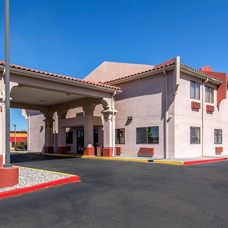 Quality Inn & Suites Albuquerque North Near Balloon Fiesta Park Exterior foto