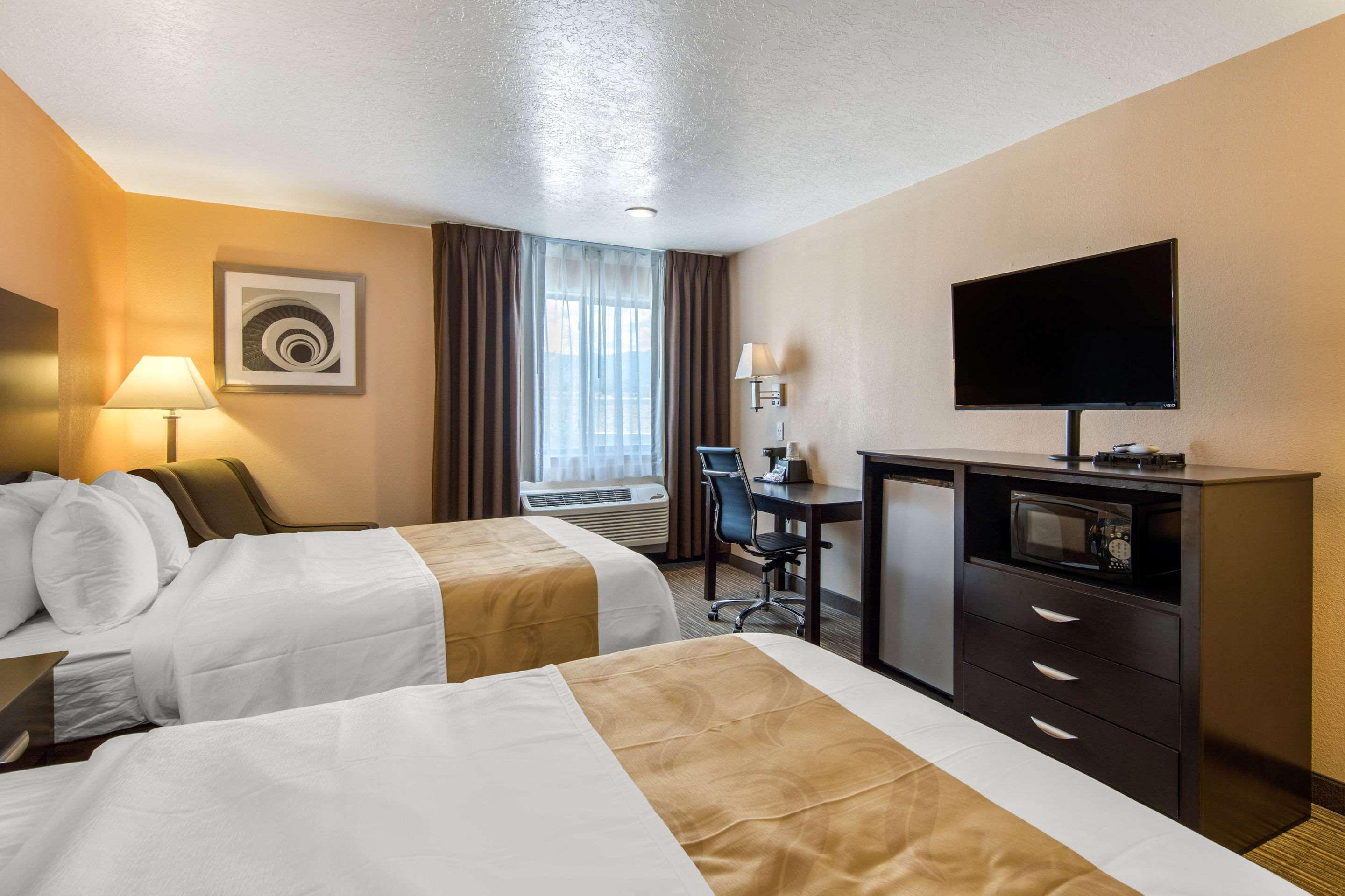 Quality Inn & Suites Albuquerque North Near Balloon Fiesta Park Exterior foto