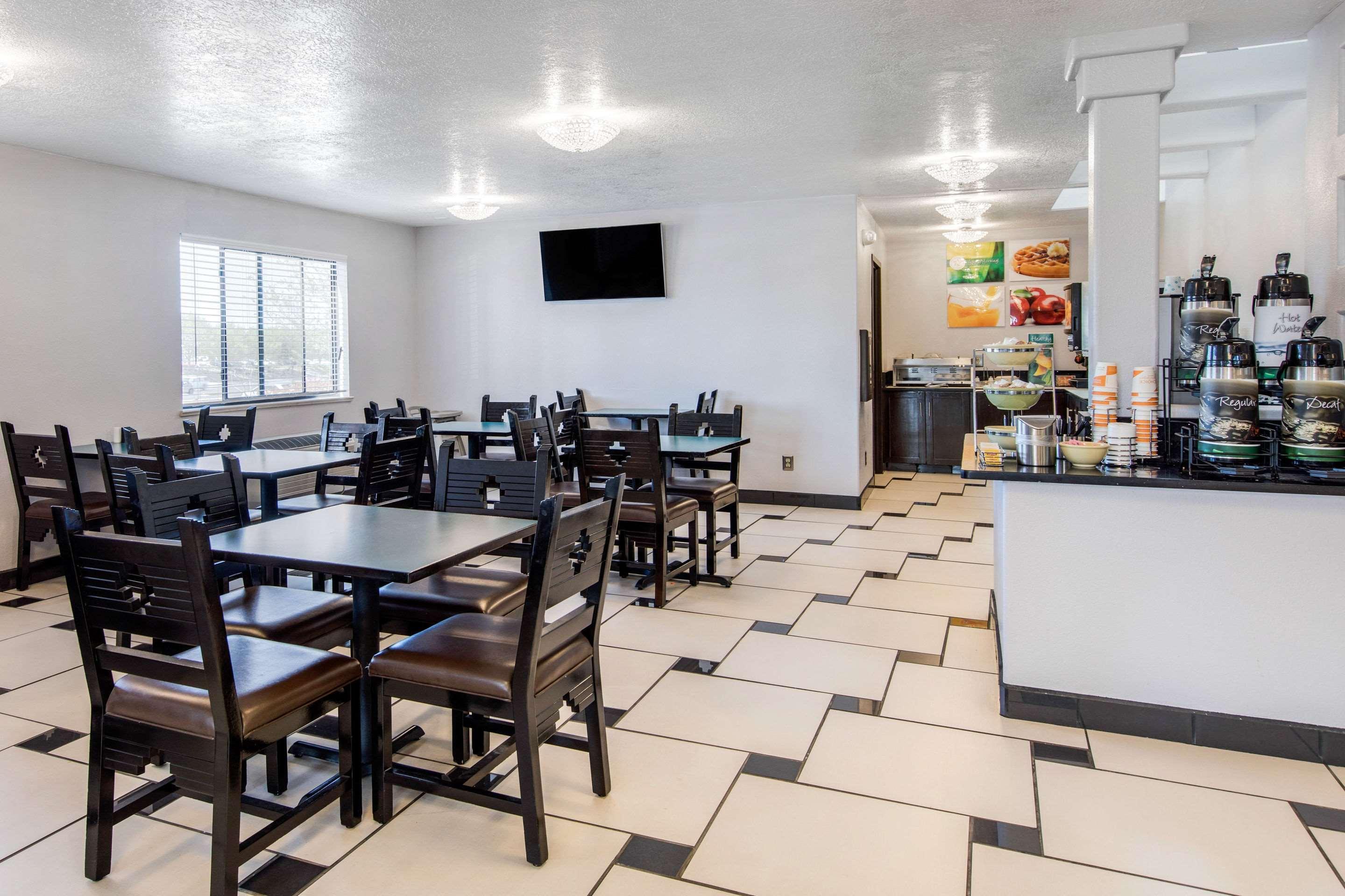 Quality Inn & Suites Albuquerque North Near Balloon Fiesta Park Exterior foto